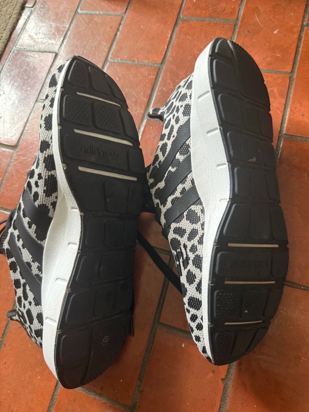 adidas Black & White Leopard-Print Knit Sneakers, new - Picture 5 of 5